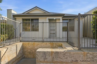 /international/au/26-belcastro-way-madeley-wa-151546364/