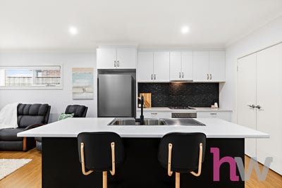 /international/au/43-newfields-drive-drysdale-vic-151370924/