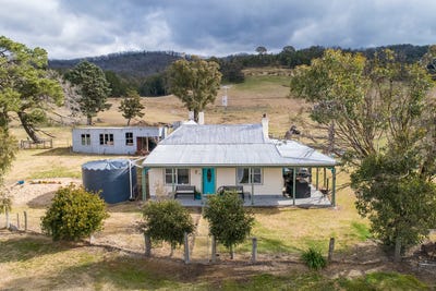 /international/au/269-tally-ho-road-braidwood-nsw-700150814/
