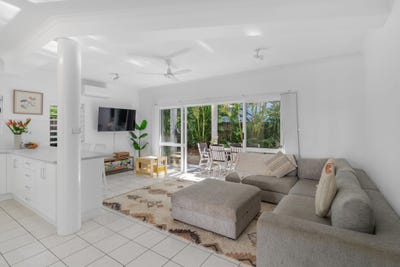 /international/au/7-1-3-pecten-avenue-port-douglas-qld-151257692/