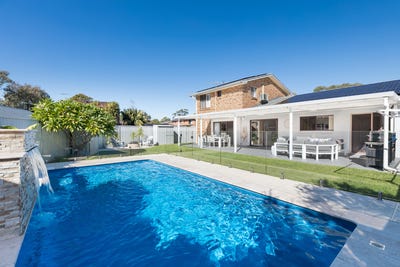 /international/au/25-derribong-crescent-bangor-nsw-150931640/