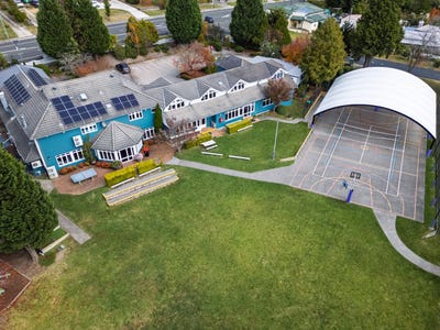 /international/au/oneschool-global-84-great-western-highway-mount-victoria-nsw-505135428/