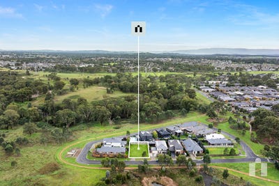 /international/au/30-tributary-circuit-doreen-vic-204553772/