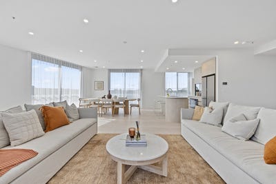 /international/au/f401-65-camilleri-way-gungahlin-act-147973720/