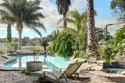/international/au/4-hams-road-flagstaff-hill-sa-152282784/