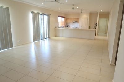 /international/au/7-eucalypt-way-south-hedland-wa-151443112/