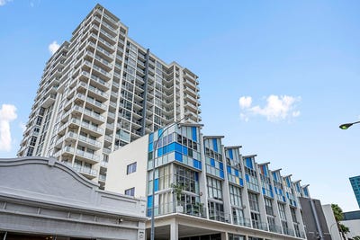 /international/au/26-996-hay-street-perth-wa-151334700/
