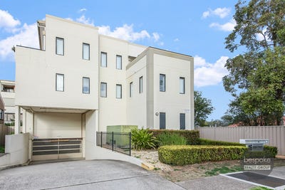 /international/au/33-282-284-high-street-penrith-nsw-148717944/