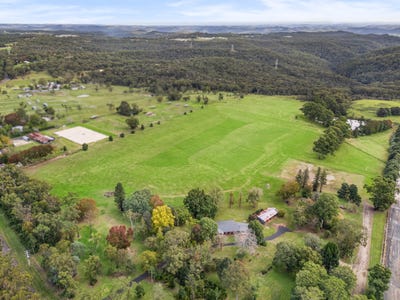 /international/au/191-bloodtree-road-mangrove-mountain-nsw-147999104/
