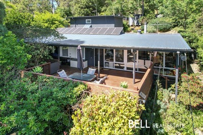 /international/au/100-old-belgrave-road-upwey-vic-150940936/