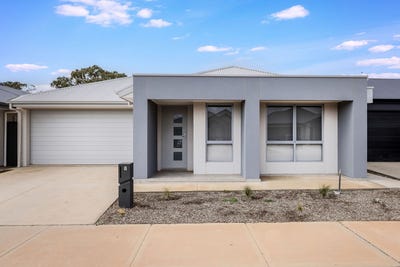 /international/au/8-cornwall-street-munno-para-downs-sa-148425788/