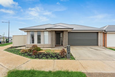 /international/au/1-grace-road-munno-para-west-sa-150858040/
