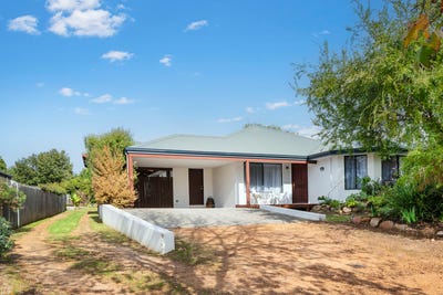 /international/au/10-east-willmott-avenue-margaret-river-wa-151290624/