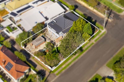 /international/au/33-collaroy-road-new-lambton-nsw-151527660/