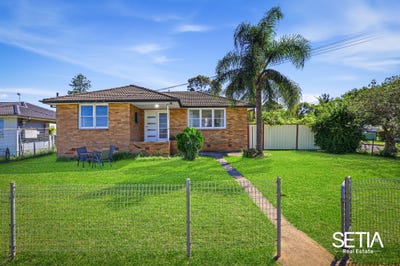 /international/au/34-erebus-crescent-tregear-nsw-150978544/