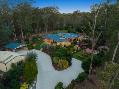 /international/au/22-parakeet-court-warner-qld-151616660/