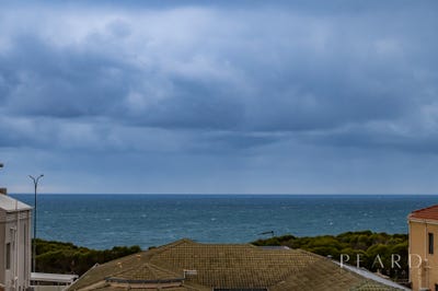 /international/au/4-minstrel-way-ocean-reef-wa-150935760/