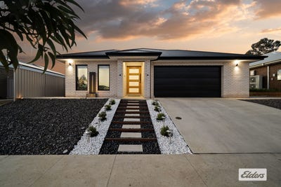 /international/au/15-birchall-crescent-leneva-vic-152467796/