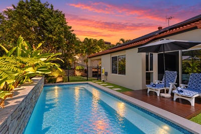 /international/au/16-pine-valley-drive-robina-qld-152691460/