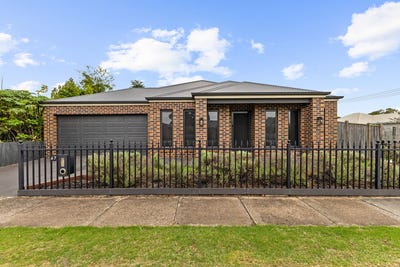 /international/au/67-lafayette-street-traralgon-vic-150553012/