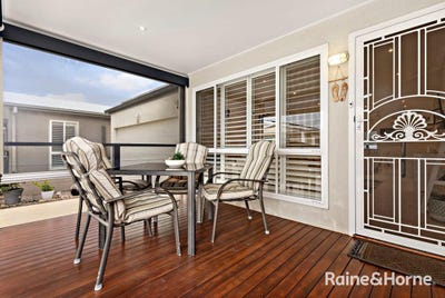 /international/au/22-1a-gordon-close-anna-bay-nsw-150617060/