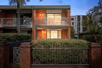 /international/au/1-87-springwood-road-springwood-qld-151894012/