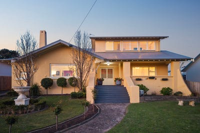/international/au/112-skene-street-warrnambool-vic-152473424/