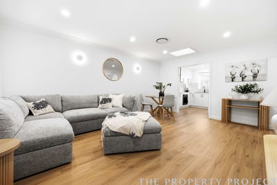 /international/au/7-216-wanneroo-road-yokine-wa-151673000/