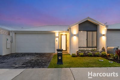/international/au/18-leggatt-street-eglinton-wa-151252176/