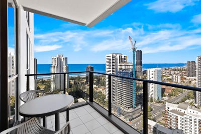 /international/au/2706-2663-gold-coast-highway-broadbeach-qld-151655168/