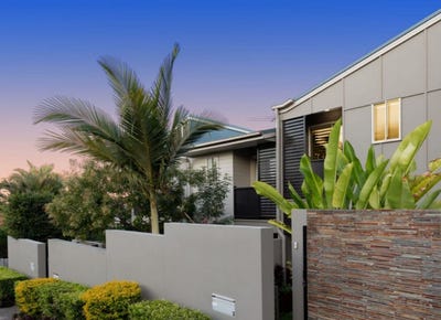 /international/au/2-162-jubilee-terrace-bardon-qld-148468160/