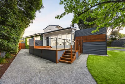 /international/au/17-duncan-avenue-greensborough-vic-152620172/