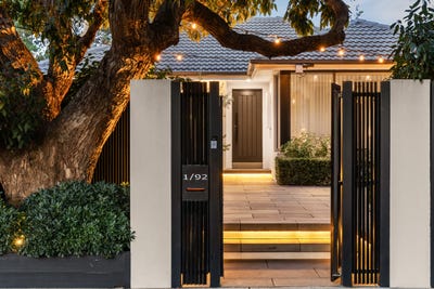 /international/au/1-92-oak-street-beaumaris-vic-151228356/
