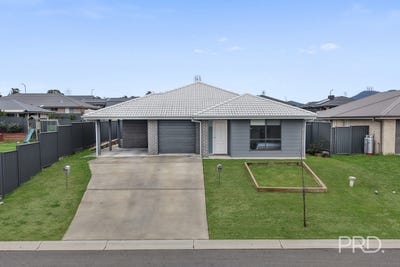 /international/au/1-2-9-reginald-drive-kootingal-nsw-151341640/