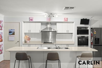 /international/au/39-normanby-bend-success-wa-150739908/