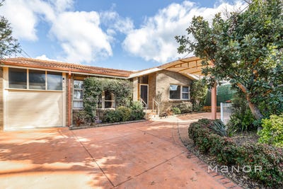 /international/au/11-cambewarra-avenue-castle-hill-nsw-148516096/
