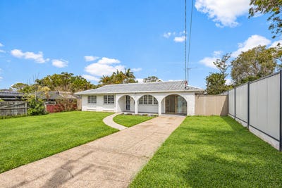 /international/au/21-prince-of-wales-parade-alexandra-hills-qld-152471692/
