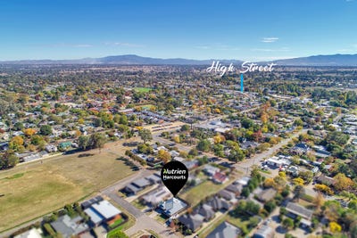 /international/au/24-bellview-court-mansfield-vic-147857528/