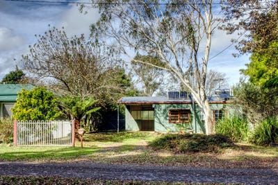 /international/au/1b-mahogany-street-dorrigo-nsw-151454100/