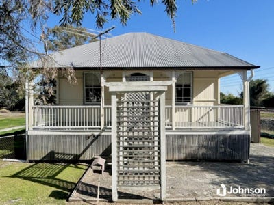 /international/au/22-tongue-street-east-ipswich-qld-151460708/