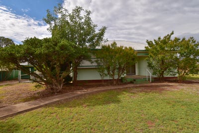 /international/au/46-48-thornton-street-wellington-nsw-150938900/
