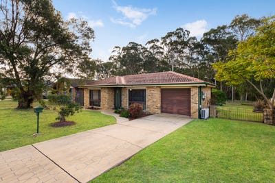 /international/au/90-john-arthur-avenue-thornton-nsw-151129408/