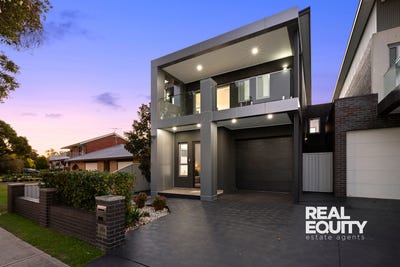 /international/au/26a-ascot-drive-chipping-norton-nsw-148483672/
