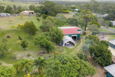 /international/au/3b-davis-street-mount-larcom-qld-204479420/