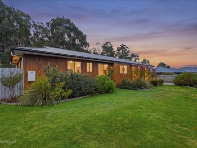 /international/au/21-taranaki-place-snug-tas-151466264/