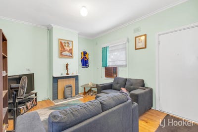 /international/au/10-benham-street-elizabeth-east-sa-151496580/