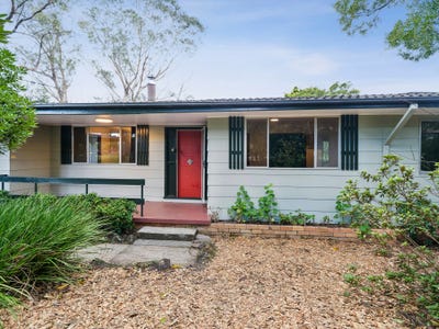 /international/au/21-alexander-avenue-hazelbrook-nsw-151427668/