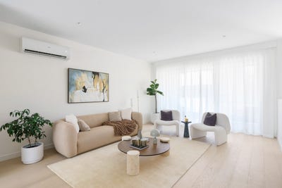 /international/au/type-b4a-583-ferntree-gully-road-glen-waverley-vic-140791955/