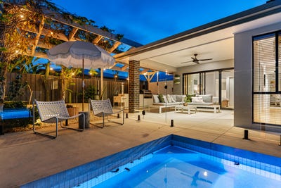 /international/au/10-esprit-cresent-birtinya-qld-152653896/