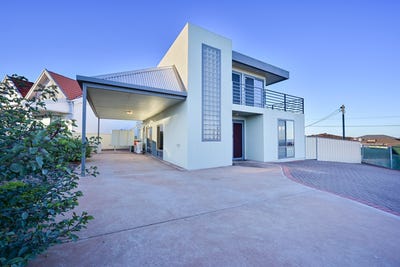 /international/au/28-roberts-terrace-whyalla-sa-148328640/